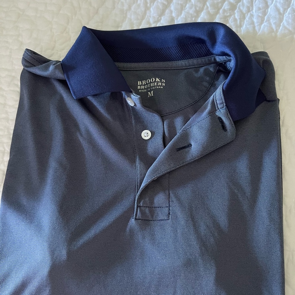 Men’s golf shirt